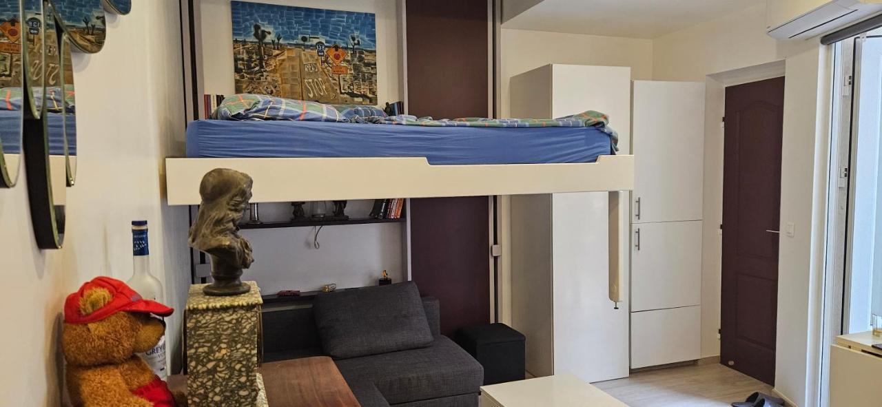 Studio 22M2 A Ivry/Seine-A 200 Metres De Paris. Proche Metro 7 외부 사진
